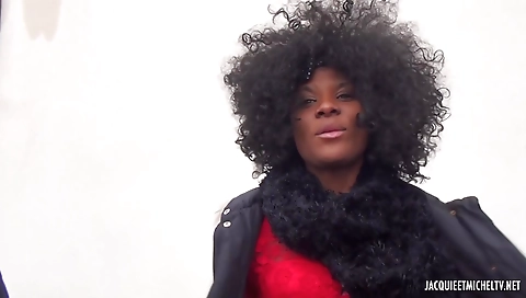 Ebony chick fucked in ass and ass hole in amateur porn