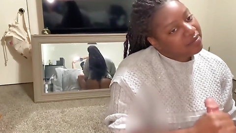 Hot interracial handjob video featuring a ebony milf