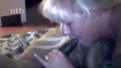 Interracial milf shows her deepthroat in homemade vid