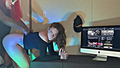 Real amateur webcam video of a big ass blonde and her stud