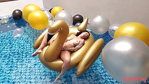 Amateur interracial video with blonde hottie and a cock