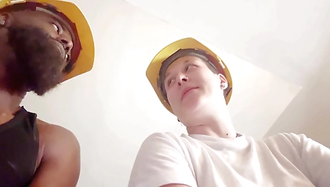 Mature married man teaches stepdaughter to have fun with his cock